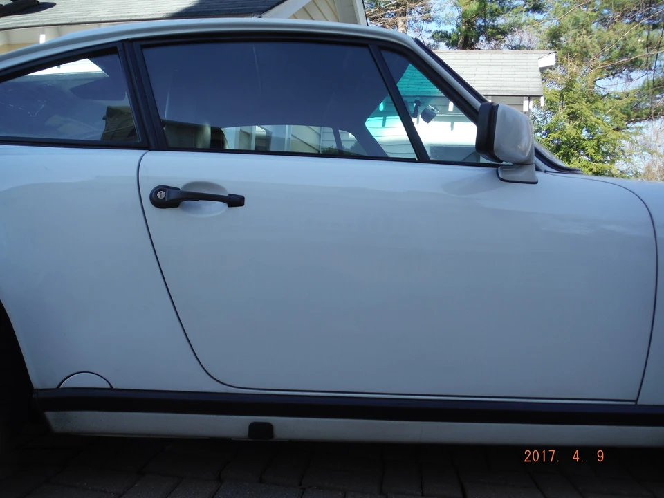 1987 Porsche 911 Carrera 3.2 - Image 25 of 31