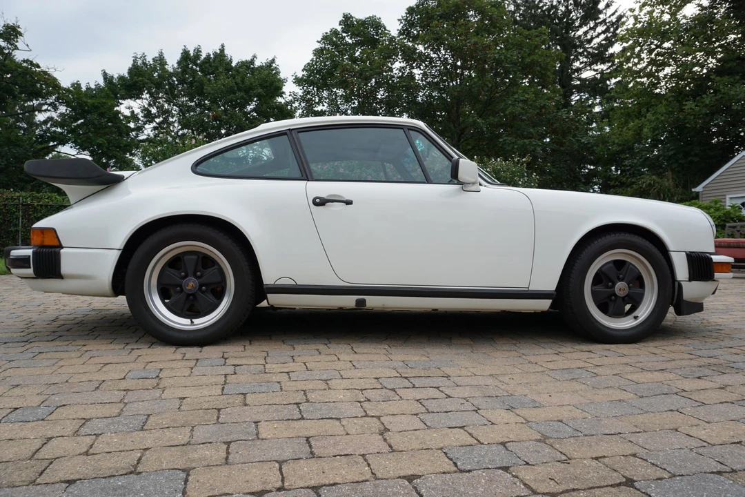 1987 Porsche 911 Carrera 3.2 - Image 15 of 31