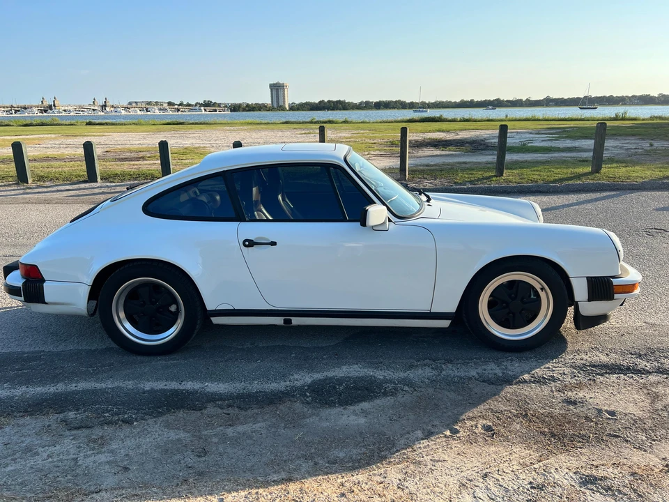 1987 Porsche 911 Carrera 3.2 - Image 22 of 31