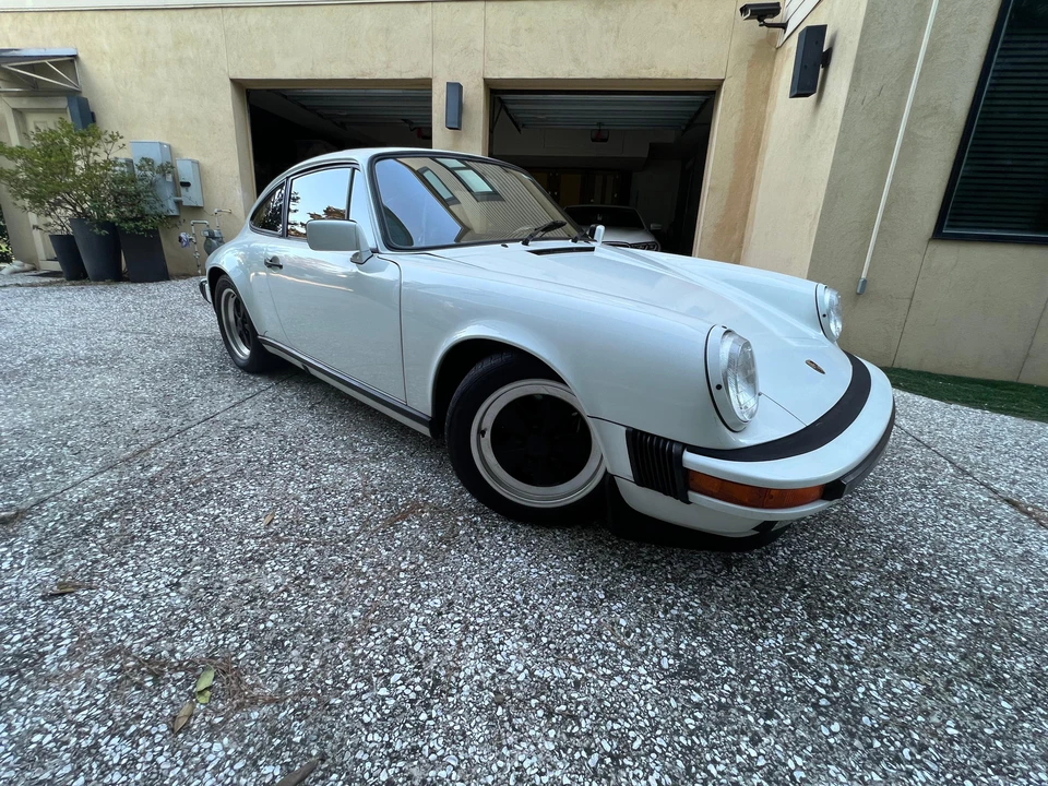 1987 Porsche 911 Carrera 3.2 - Image 24 of 31