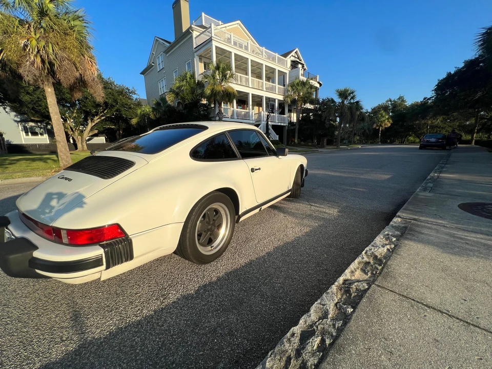 1987 Porsche 911 Carrera 3.2 - Image 20 of 31
