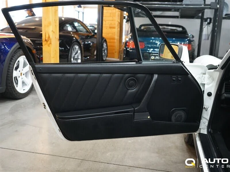 1987 Porsche 911 Carrera 3.2 - Image 19 of 31