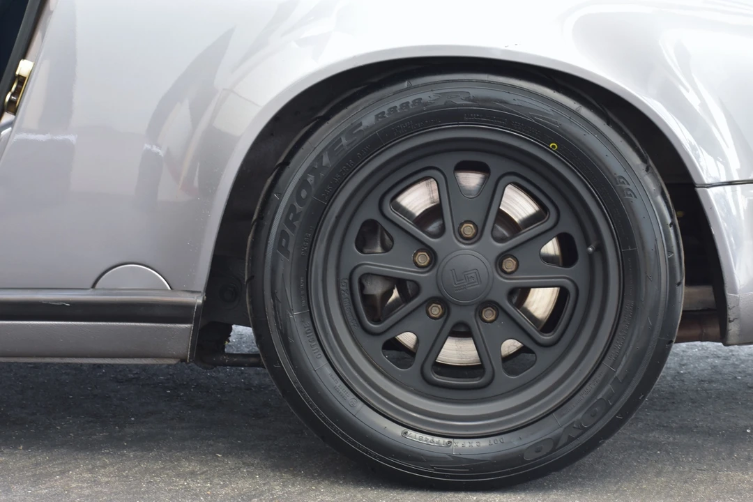 1987 Porsche 911 Carrera 3.2 - Image 25 of 31