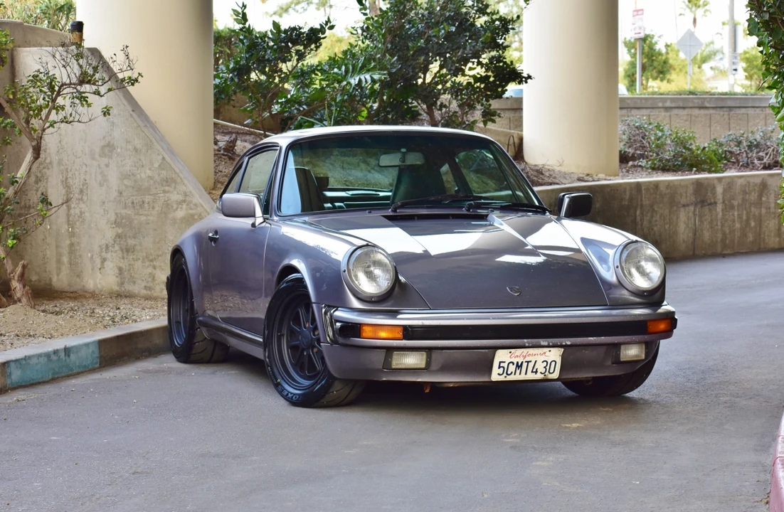 1987 Porsche 911 Carrera 3.2 - Image 4 of 31