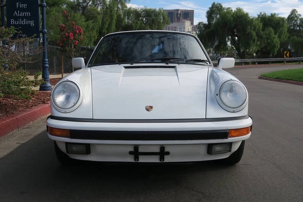 1987 Porsche 911 Carrera 3.2 - Image 12 of 31