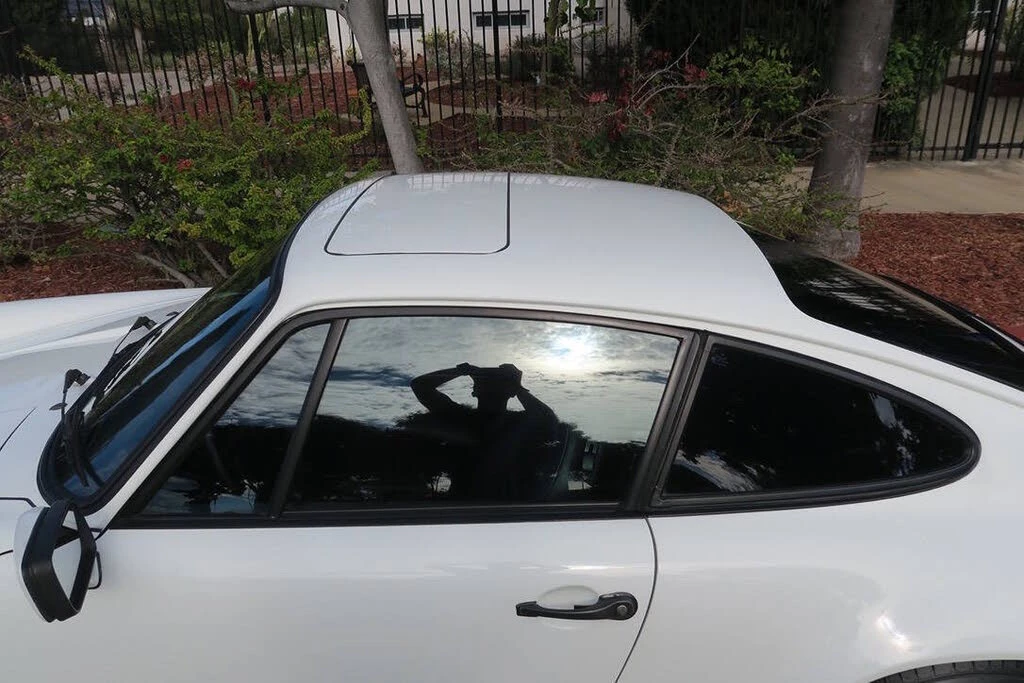 1987 Porsche 911 Carrera 3.2 - Image 25 of 31
