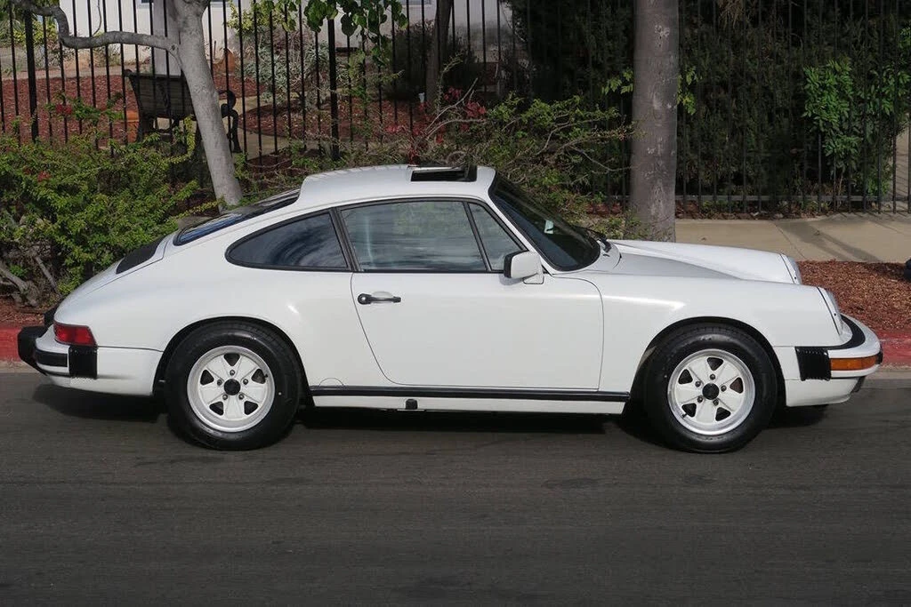 1987 Porsche 911 Carrera 3.2 - Image 29 of 31