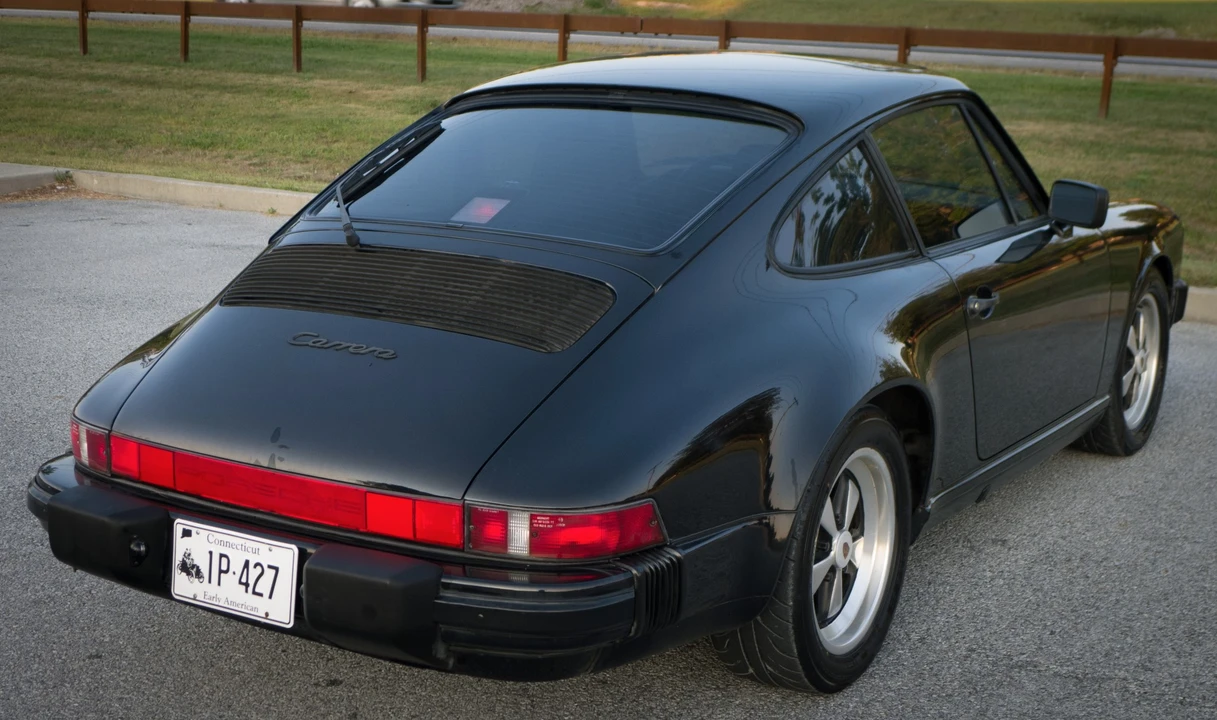 1987 Porsche 911 Carrera 3.2 - Image 12 of 31
