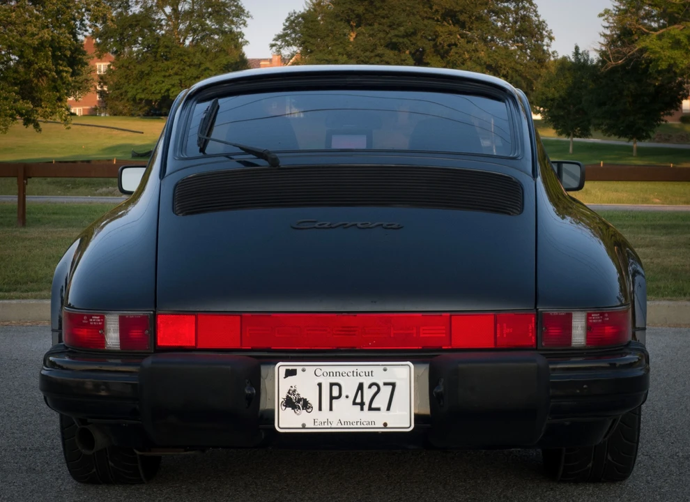 1987 Porsche 911 Carrera 3.2 - Image 4 of 31