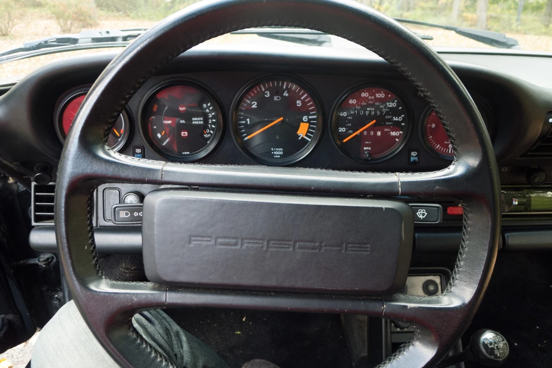 1987 Porsche 911 Carrera 3.2 - Image 16 of 31