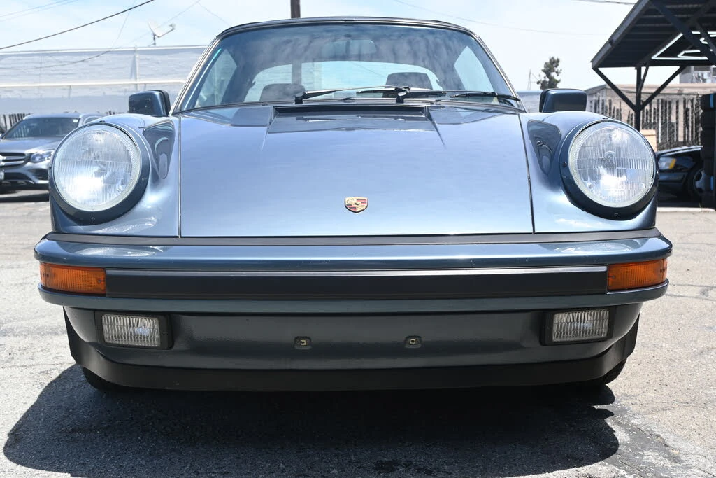 1987 Porsche 911 Carrera 3.2 - Image 28 of 31