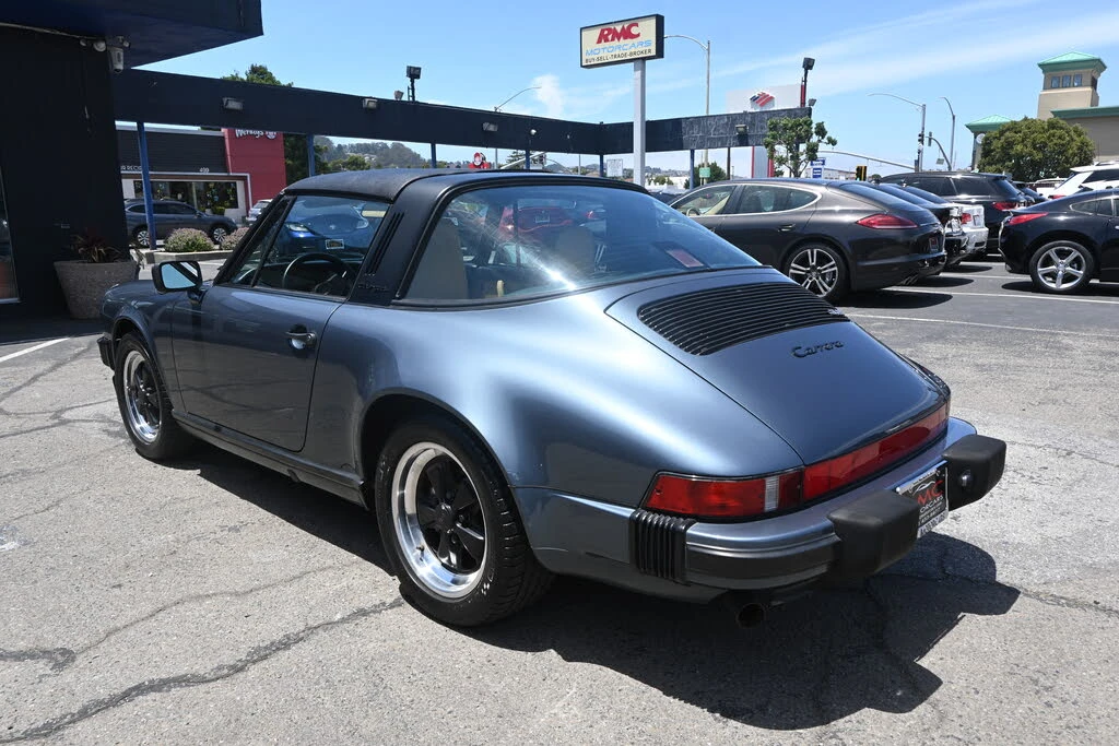 1987 Porsche 911 Carrera 3.2 - Image 10 of 31