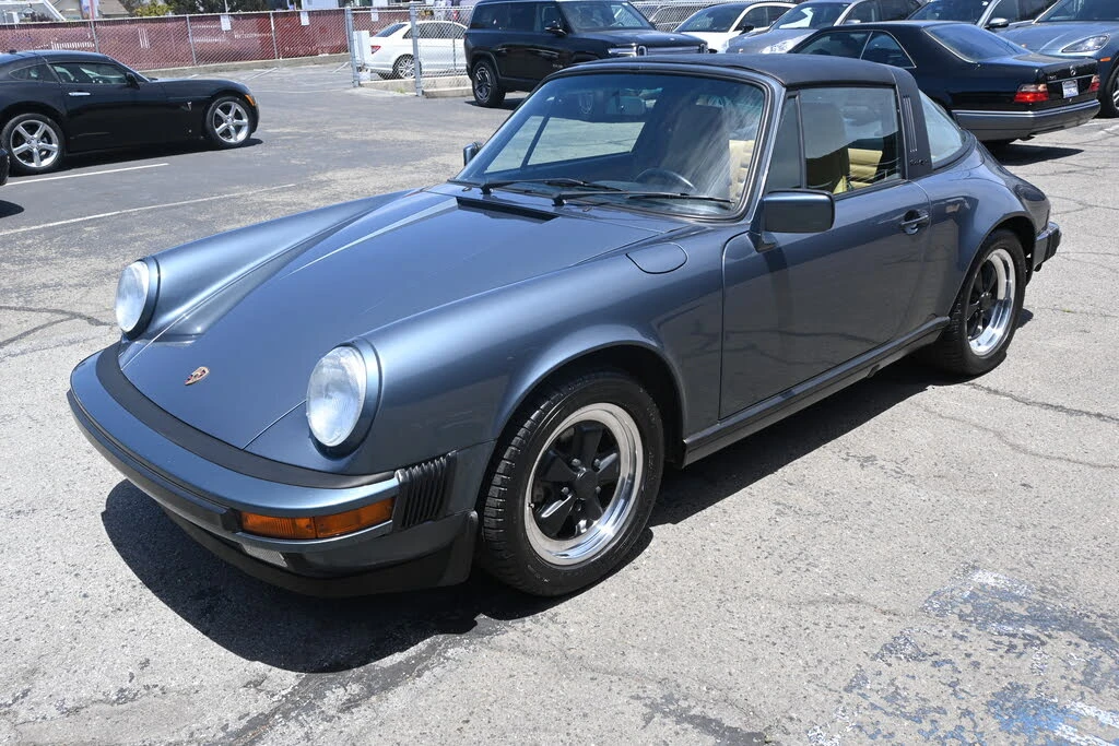 1987 Porsche 911 Carrera 3.2 - Image 2 of 31