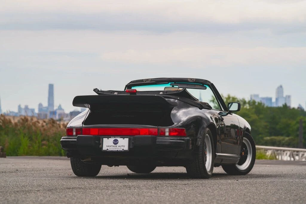 1987 Porsche 911 Carrera 3.2 - Image 18 of 31