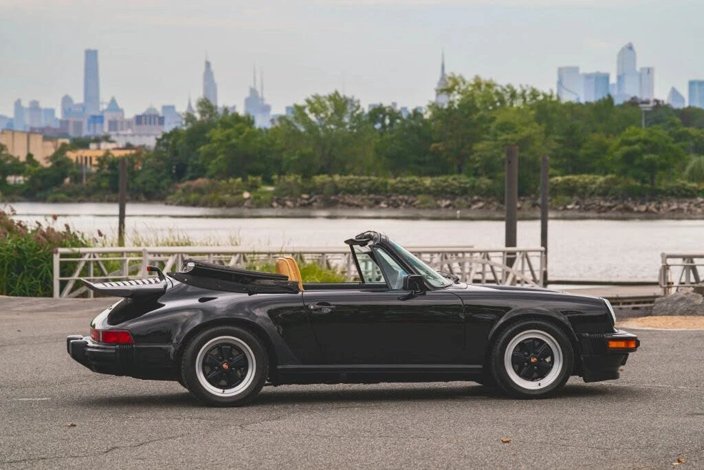 1987 Porsche 911 Carrera 3.2 - Image 26 of 31