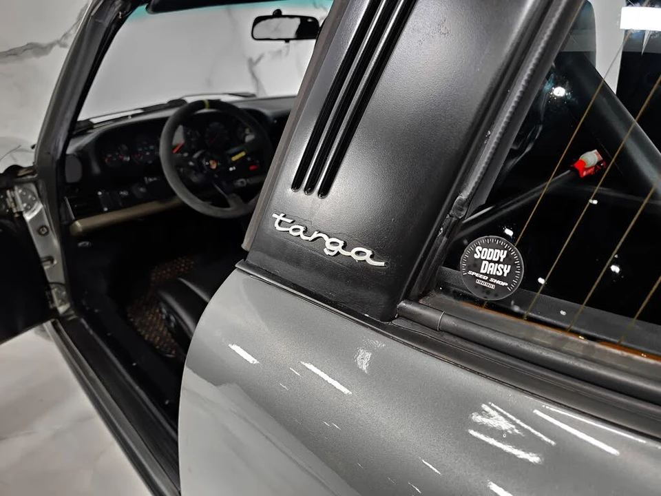 1987 Porsche 911 Carrera 3.2 - Image 16 of 31