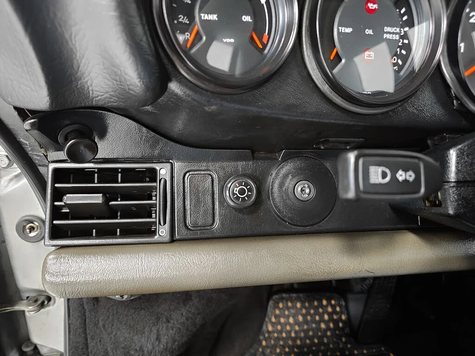 1987 Porsche 911 Carrera 3.2 - Image 31 of 31