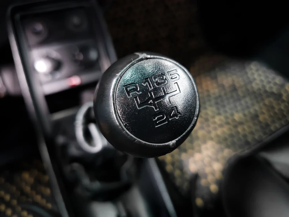 1987 Porsche 911 Carrera 3.2 - Image 29 of 31