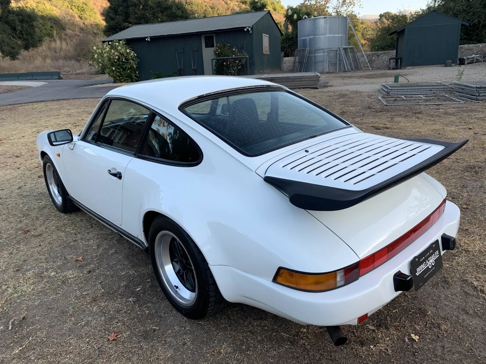 1987 Porsche 911 Carrera 3.2 - Image 4 of 31
