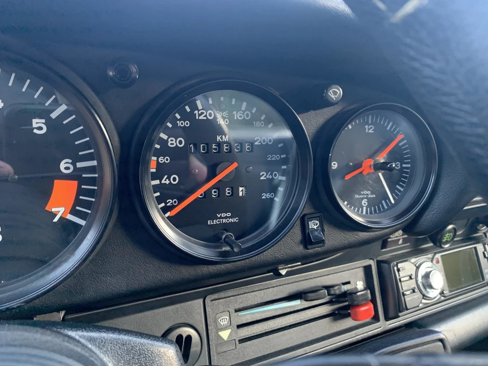 1987 Porsche 911 Carrera 3.2 - Image 30 of 31