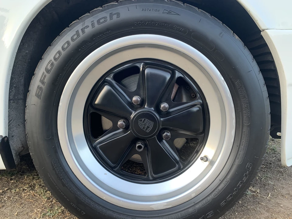 1987 Porsche 911 Carrera 3.2 - Image 20 of 31