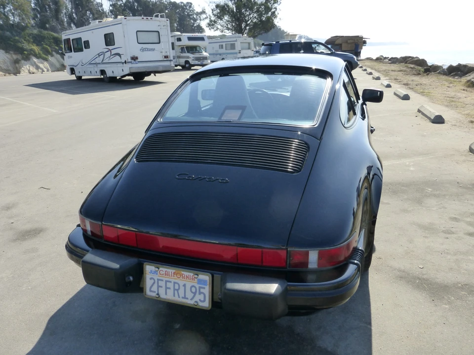 1987 Porsche 911 Carrera 3.2 - Image 11 of 31