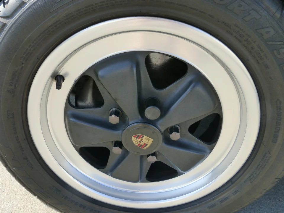1987 Porsche 911 Carrera 3.2 - Image 25 of 31