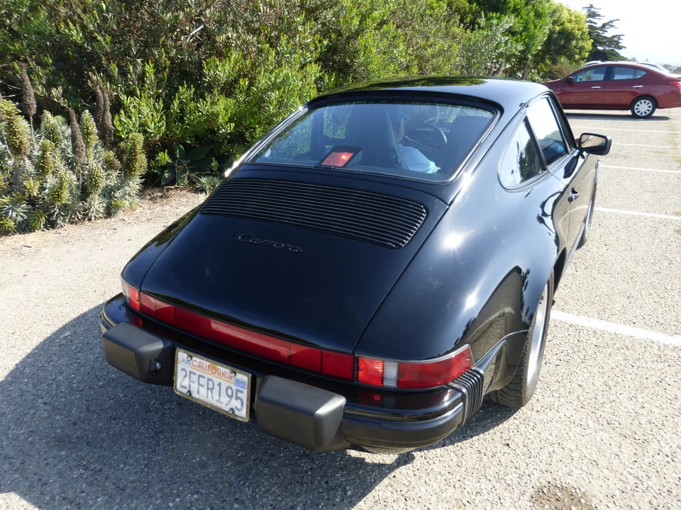 1987 Porsche 911 Carrera 3.2 - Image 12 of 31