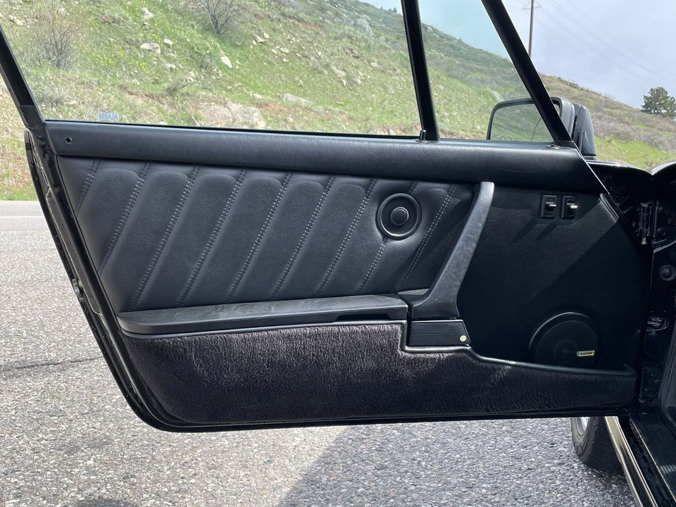 1987 Porsche 911 Carrera 3.2 - Image 13 of 27