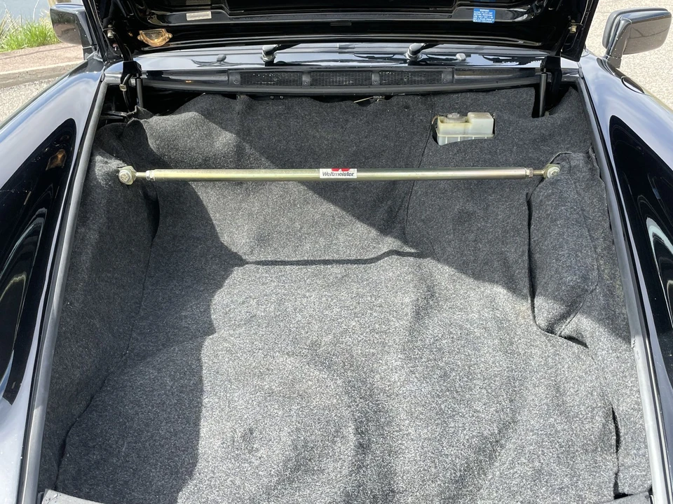1987 Porsche 911 Carrera 3.2 - Image 24 of 27