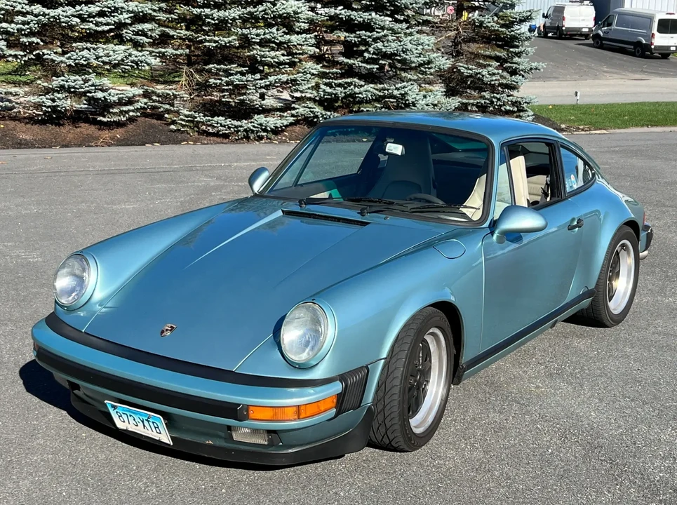 1987 Porsche 911 Carrera 3.2 - Image 2 of 6