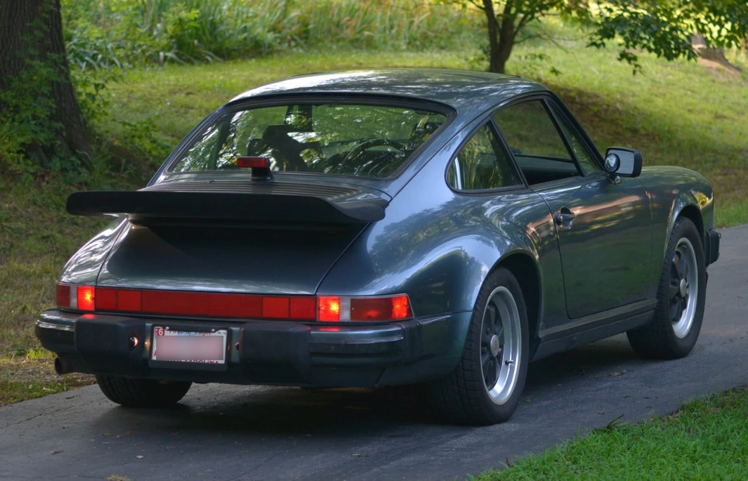 1987 Porsche 911 Carrera 3.2 - Image 5 of 31