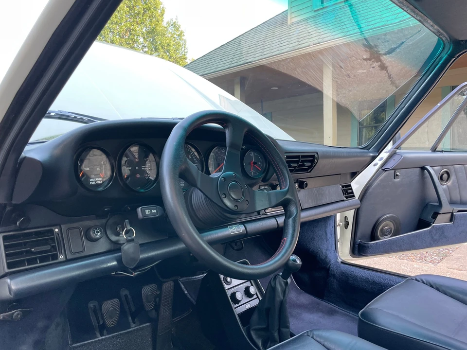 1987 Porsche 911 Carrera 3.2 - Image 10 of 23