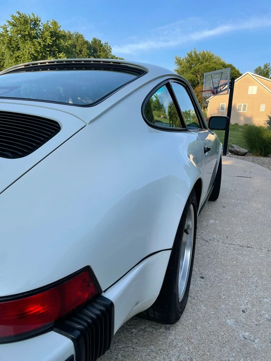 1987 Porsche 911 Carrera 3.2 - Image 4 of 23