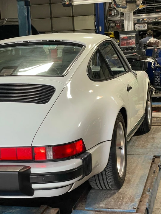 1987 Porsche 911 Carrera 3.2 - Image 18 of 23
