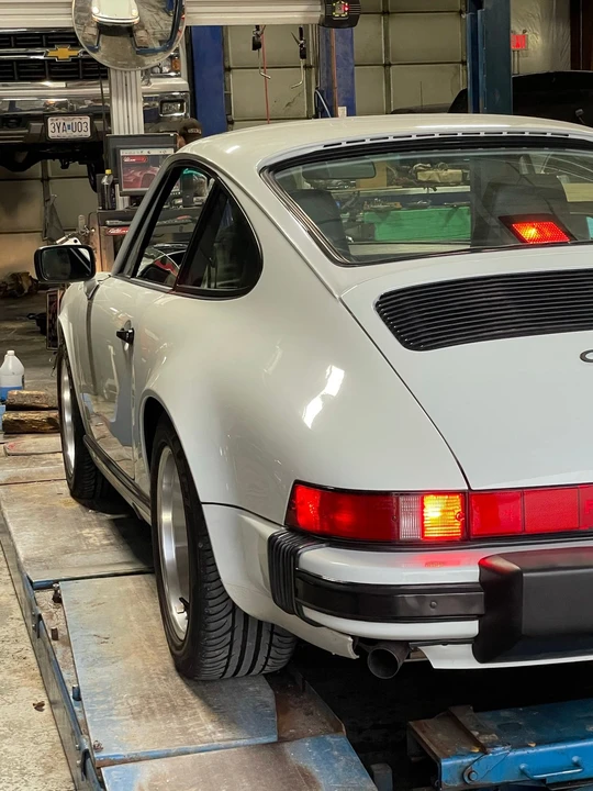 1987 Porsche 911 Carrera 3.2 - Image 19 of 23