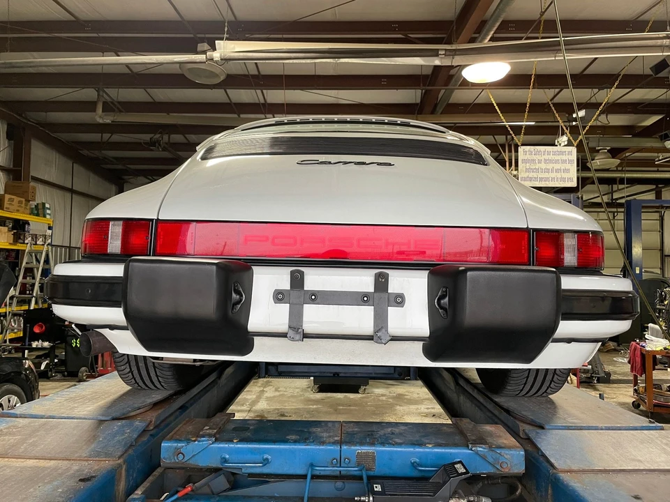 1987 Porsche 911 Carrera 3.2 - Image 20 of 23
