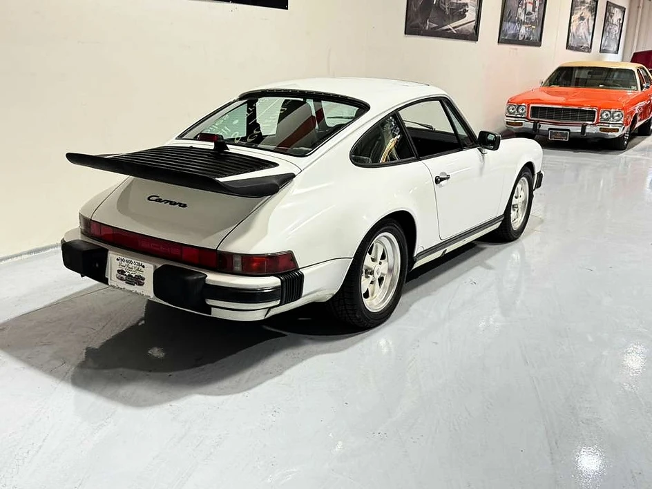 1987 Porsche 911 Carrera 3.2 - Image 2 of 20