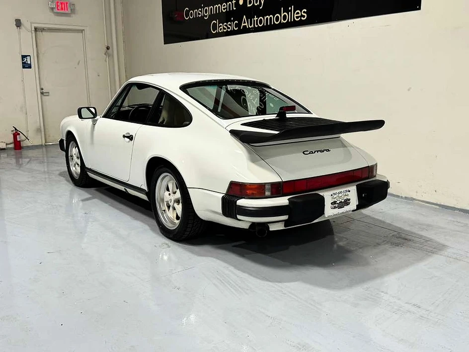 1987 Porsche 911 Carrera 3.2 - Image 17 of 20