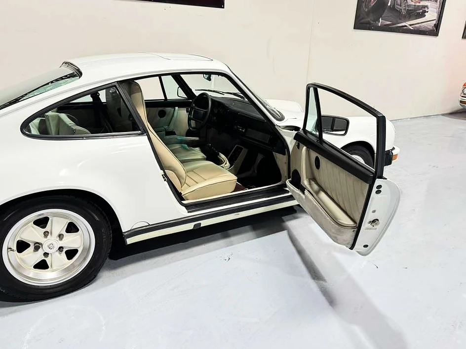 1987 Porsche 911 Carrera 3.2 - Image 15 of 20