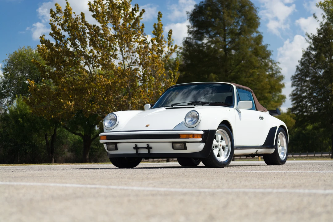 1987 Porsche 911 Carrera 3.2 - Image 2 of 31