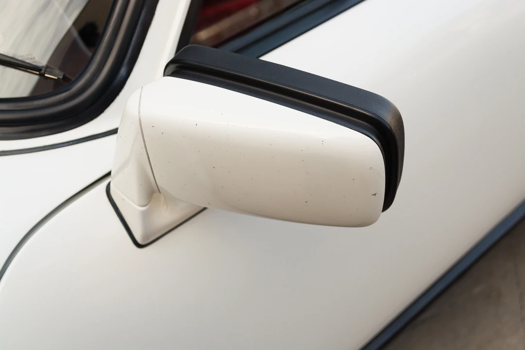 1987 Porsche 911 Carrera 3.2 - Image 26 of 31