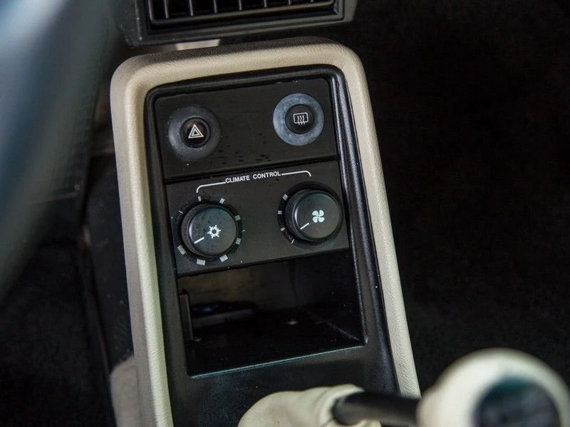 1987 Porsche 911 Carrera 3.2 - Image 19 of 29