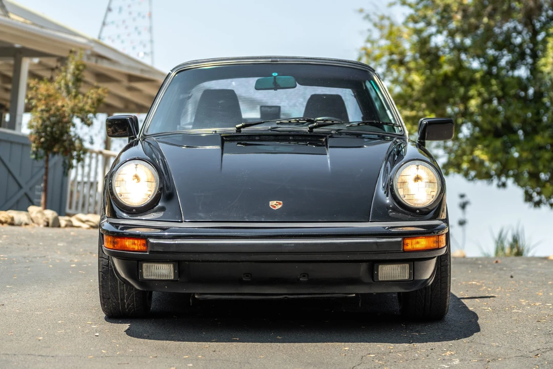 1987 Porsche 911 Carrera 3.2 - Image 9 of 31
