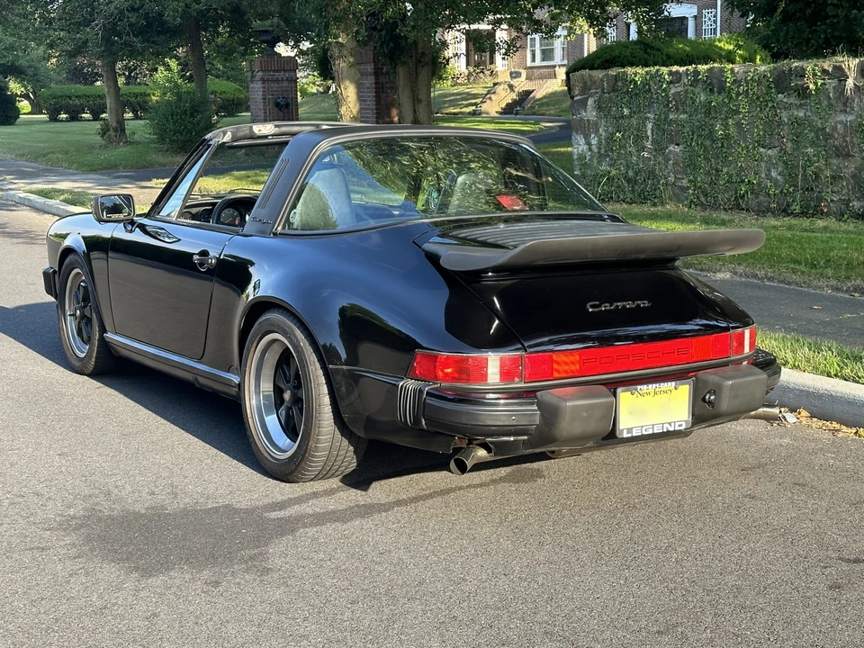 1987 Porsche 911 Carrera 3.2 - Image 9 of 31