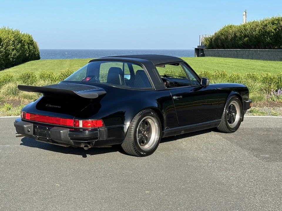 1987 Porsche 911 Carrera 3.2 - Image 17 of 31