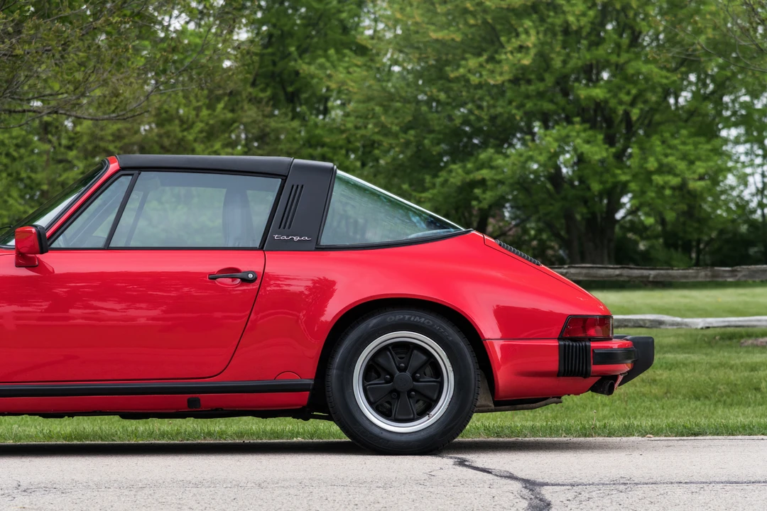 1987 Porsche 911 Carrera 3.2 - Image 29 of 31