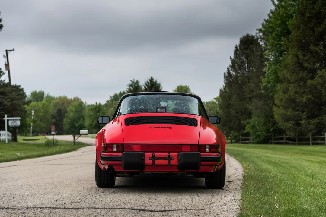 1987 Porsche 911 Carrera 3.2 - Image 11 of 31