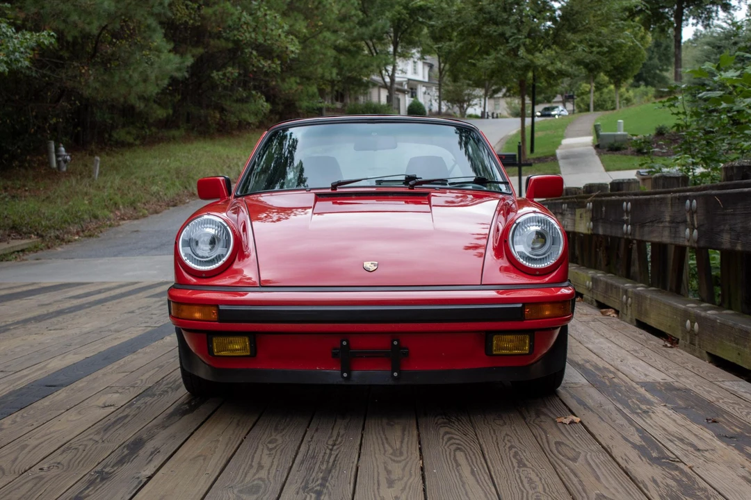 1987 Porsche 911 Carrera 3.2 - Image 7 of 31