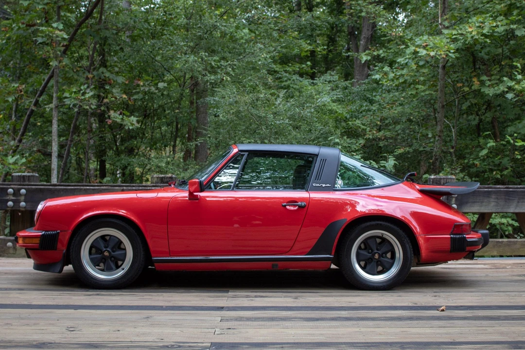 1987 Porsche 911 Carrera 3.2 - Image 24 of 31